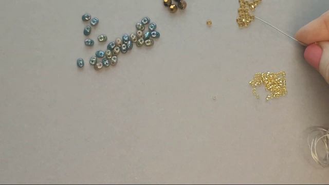 DIY. Кулон за пол часа сможет сделать даже ребенок. Бисероплетение для начинающих. смотреть онлайн