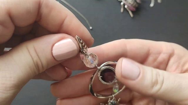 DIY Как из фурнитуры премиум класса собрать сережки. Собираем украшение на вечер смотреть онлайн