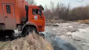 Преодолеть непреодолимое — проходимость КАМАЗа на практике 76, десант на тушение пожара