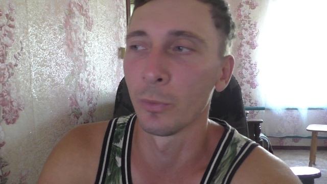 Почему на экране телефона появилась пятно черное или синие? смотреть онлайн