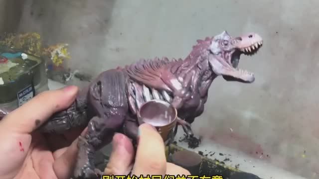 Как слепить тираннозавра из полимерной глины. Гайд от SNS STAR в автоматическом переводе. смотреть онлайн