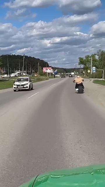 Alex Terrible's Harley Mods Will Scare Your Mechanic! смотреть онлайн