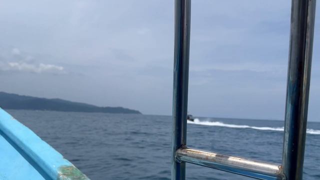 От Кота-Бару до Перхентиан: лодка, скутер и немного стресса смотреть онлайн