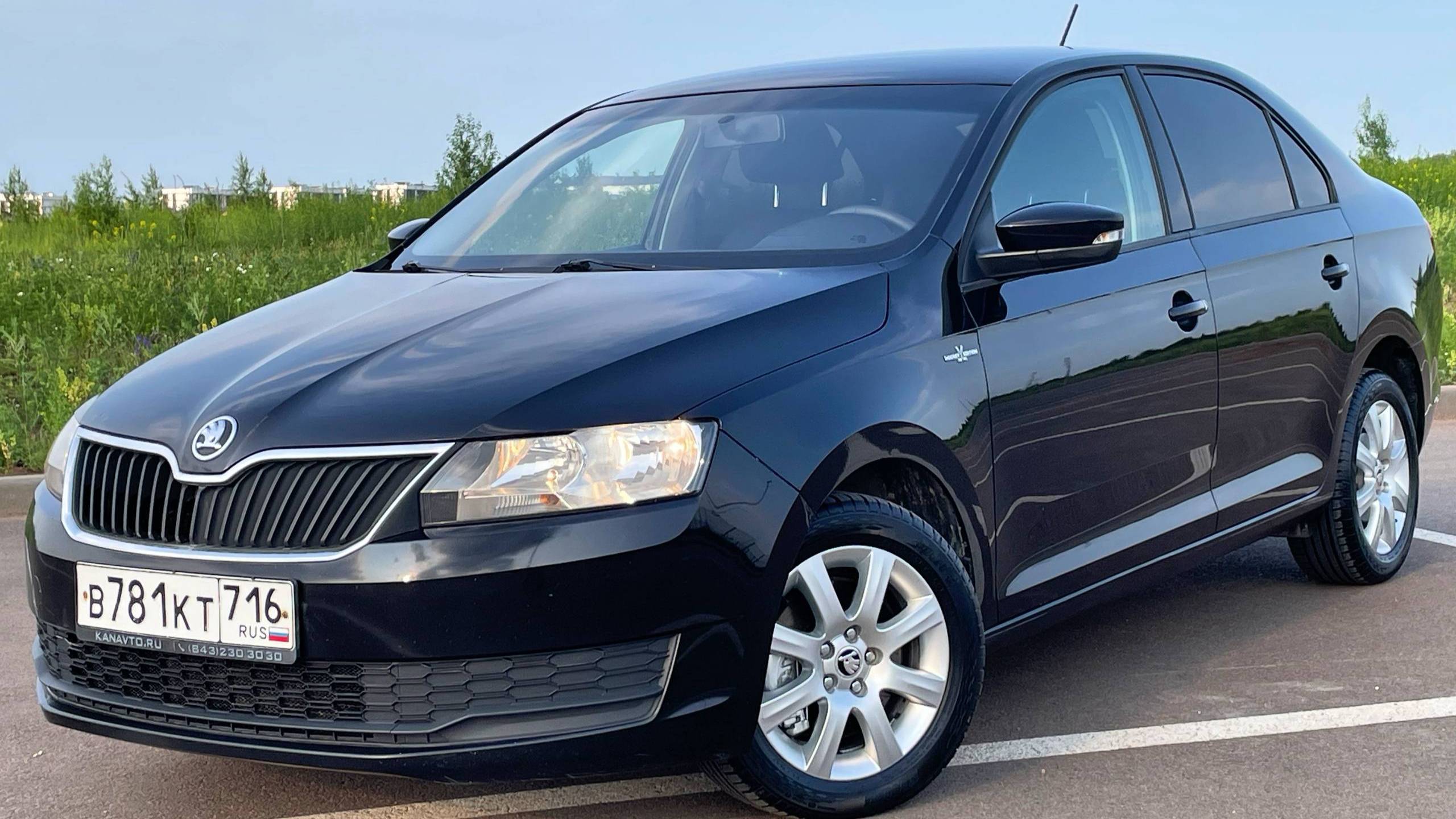 SKODA RAPID 2018 HOCKEY EDITION