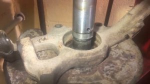 Замена переднего ступичного подшипника на Mercedes S-класса (W221) с полным приводом