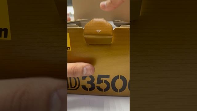 Nikon D3500 смотреть онлайн