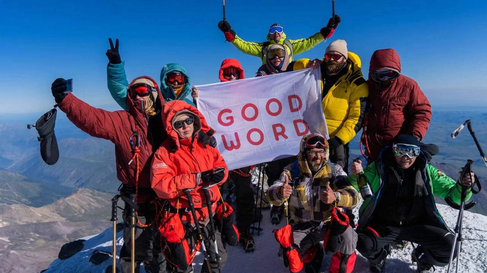 Восхождение команды GOOD WORD на Эльбрус в 2021 году!