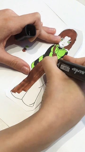 Раскрашиваю девочек по вашим комментариям #music #diy #art смотреть онлайн