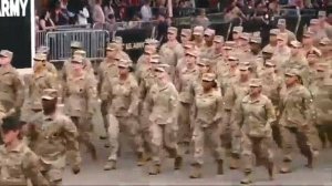 Самый смешной военный парад "лучшей" армии в мире The funniest parade of the best army in the world