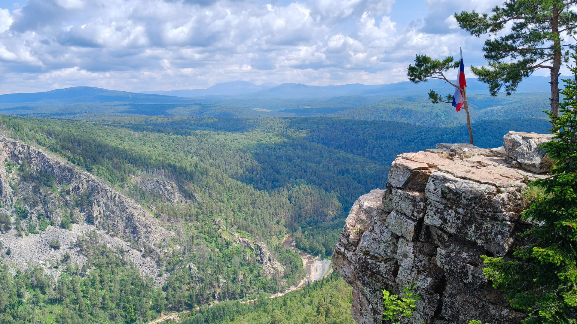 Южный Урал
Инзерские зубчатки, Айгир