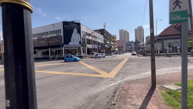 🍛 Еда в Малайзии: Что можно купить за 8 долларов? [Обзор рынка Кота Бару] смотреть онлайн