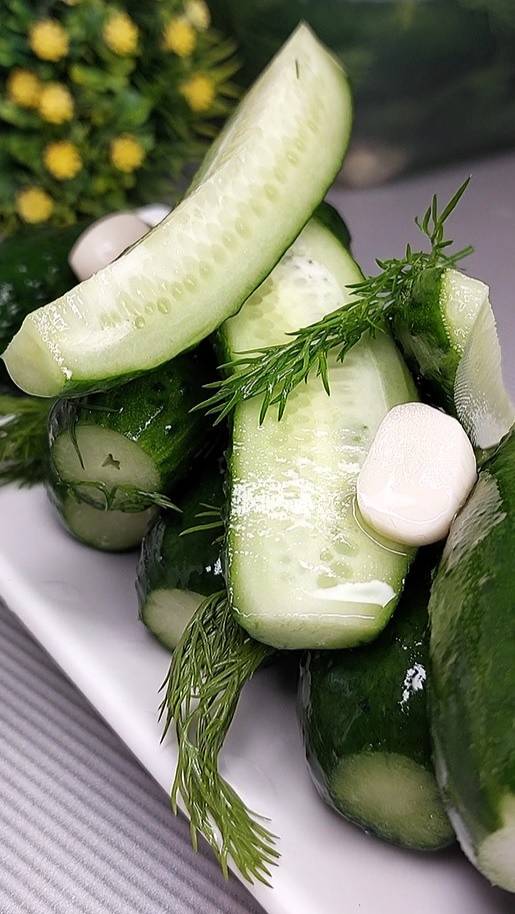 ЖЕНА МУЖА УЧИТ