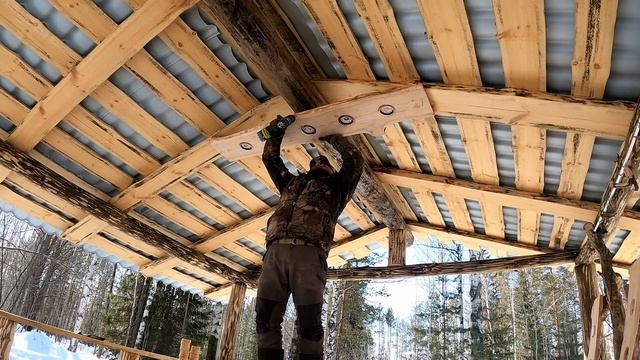 Я ПРОВЕЛ МЕСЯЦ В ЛЕСУ! Лесные ЗА КАДРОМ | Жизнь в тайге БЕЗ КУПЮР смотреть онлайн