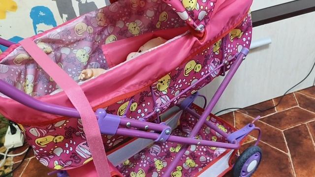 VLOG | Увидели новорождённого братика - теперь Мия играет с куклой | Любимый вкусный ужин смотреть онлайн