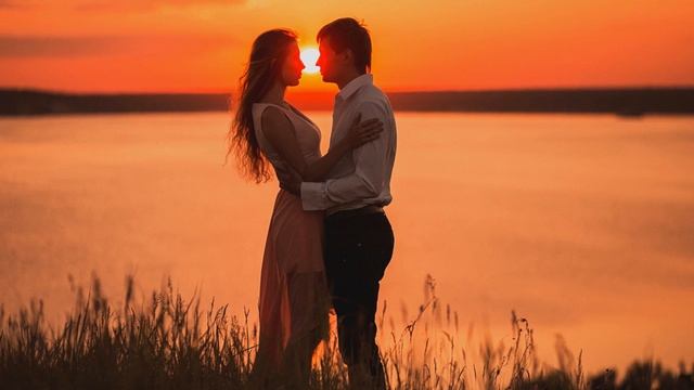 РОМАНС ПРИТЯЖЕНИЕ ЛЮБВИ-сл Людмила Бабкина Логвинова муз исполняет Екатерина Авдонина баян смотреть онлайн