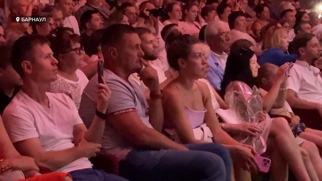 В Барнауле прошло отчетное выступление студии-школы "Тодес" смотреть онлайн