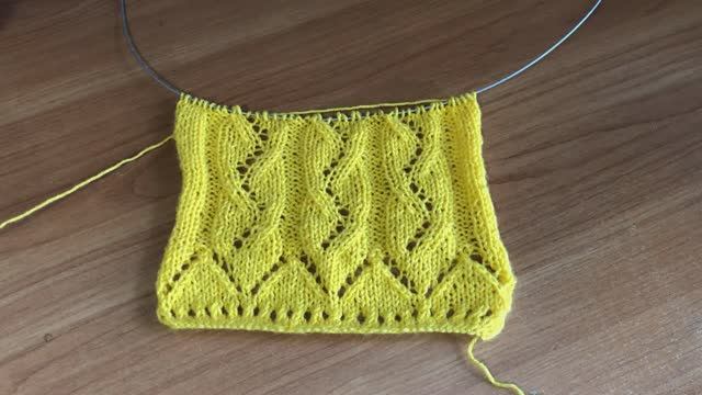 Рельф, ажур и оформление по низу. Узоры спицами смотреть онлайн