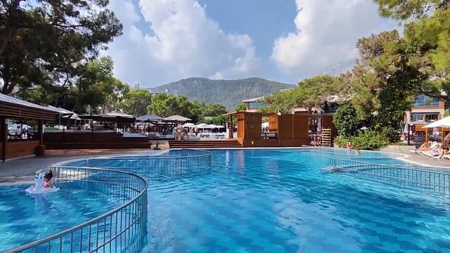 Rixos Sungate 5* & Lands of Legends 2024 смотреть онлайн