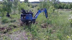 Корчевание 10 соток мини экскаватором Rippa
