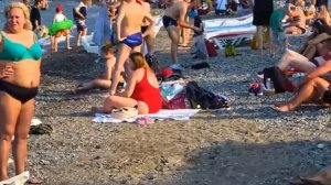 Крым Алушта Центральный пляж сегодня 16 июня 2025. Какая сейчас обстановка на пляже, море и погода