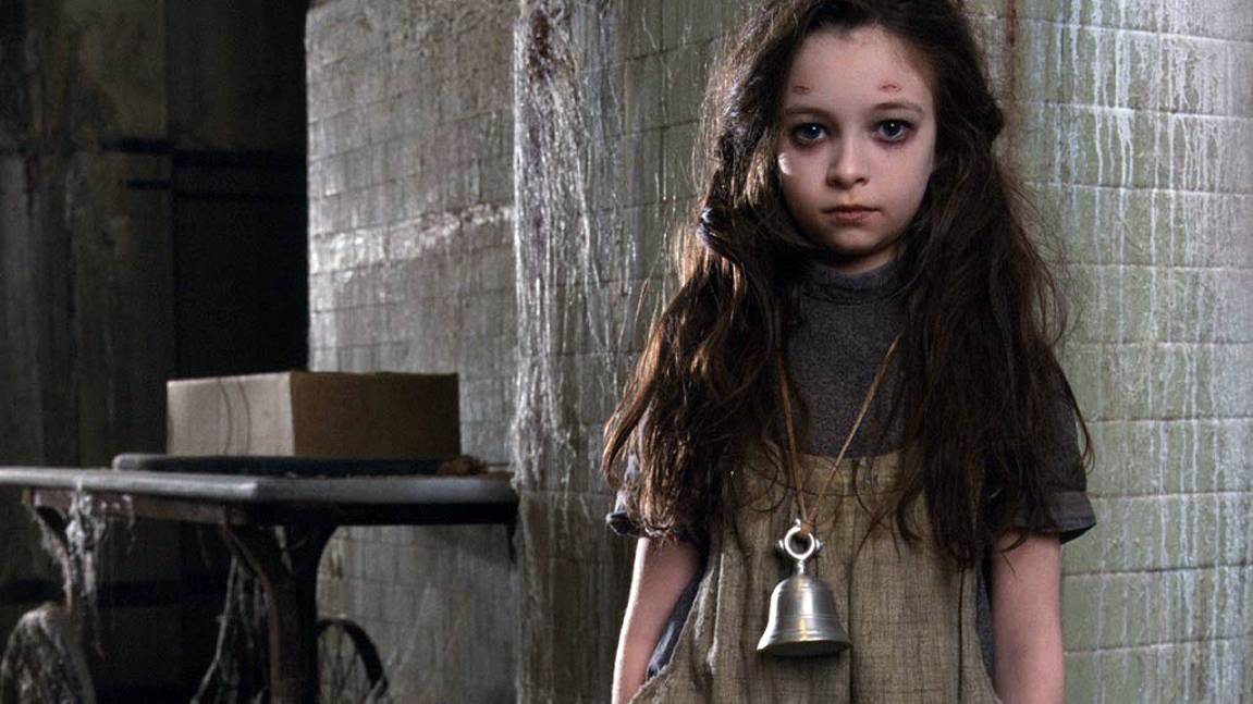 Сериал Королевский госпиталь – 1 сезон 1 и 2 серия / Kingdom Hospital