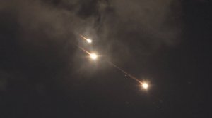 Иранские ракеты пробили «Железный купол» над израильскими городами