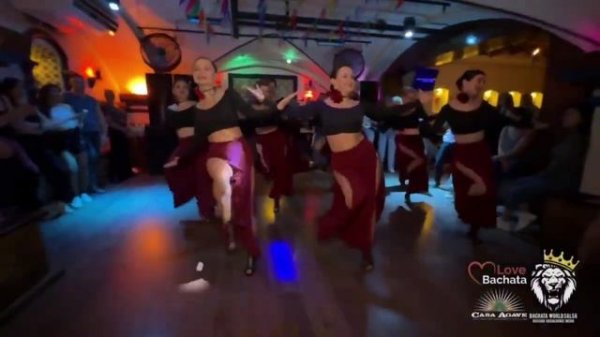 Bachata Lady Style Show time by Nataliya Poddubnaya at Bachata Love Party (Moscow)