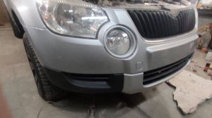 Как Снять передний бампер Шкода Йети Skoda Yeti