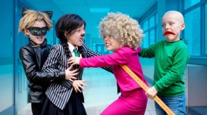 Кто самая СТРАННАЯ ВЛЮБЛЕННАЯ ПАРОЧКА такая: Капичино Балерино и Ассасино или Уэнздей и Супер Кот