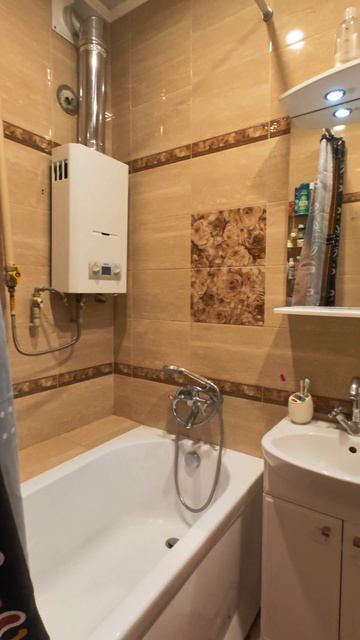 Продажа квартиры 50 лет октября д.73