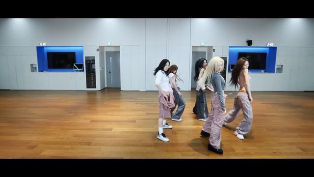 ITZY "GOLD" Dance Practice смотреть онлайн
