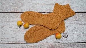 МК//Носочки с  красивыми аранами