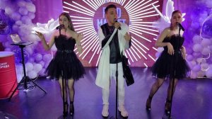 Иностранец - Я повсюду иностранец, и повсюду я вроде бы свой. -  кавер группа NON-STOP Краснодар