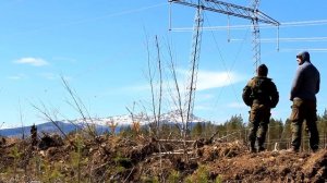 Таёжной дорогой | Лоси, горы, БТРы, реки и свой омоновец