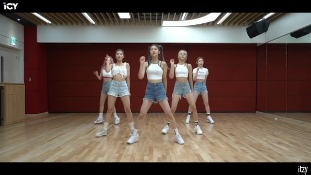 ITZY 