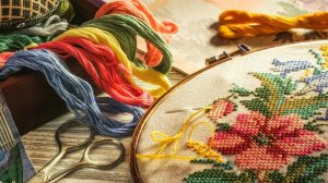 5/25. Майские процессы. Вышивка крестом