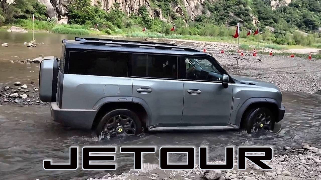Jetour T2 2025: Удлинённый гибрид с 7 местами — новый хит из Китая?