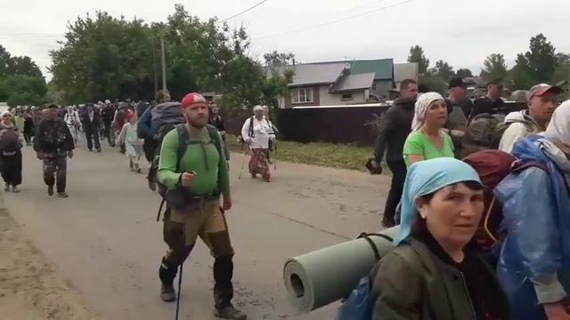 Великорецкий крестный ход 2025 г. 2 часть, Великорецкое - Киров. смотреть онлайн