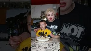 мать года! приятного!