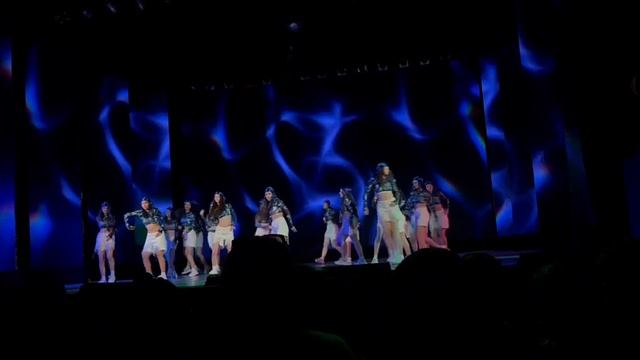 дэнс хо лл 222