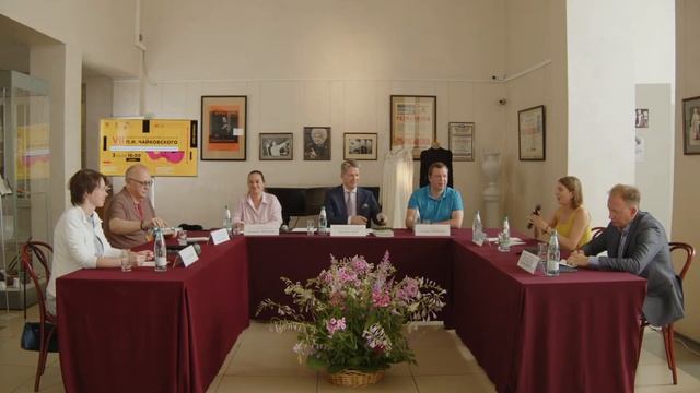 Круглый стол «Меценатство, спонсорство, благотворительность…» смотреть онлайн