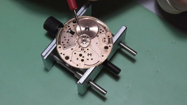 Реставрация старинных часов Omega Seamaster Cosmic Caliber 752