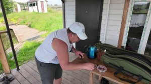 Как запарить пелец на осетра и как насаживать селедку