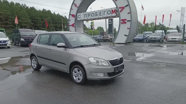 Skoda Fabia 1,6 л. Бензин АКПП (105 л.с.) 2012 смотреть онлайн