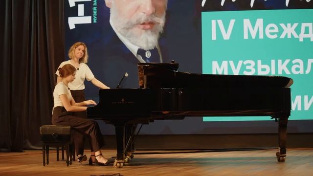 Мастер класс. Попкова Елена (фортепиано). Международная музыкальная академия Клин 2022 смотреть онлайн