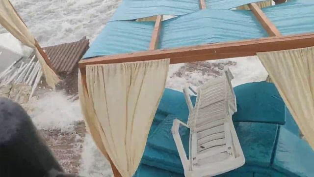 Сочи, Адлер, шторм, сила волны.