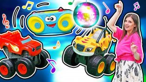 Тойклаб, Вспыш и чудо-машинки на дискотеке! Игры в детективов для детей – ищем игрушки!
