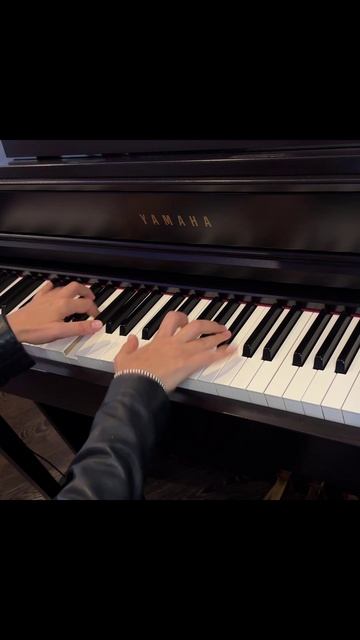 Юрий Антонов - Снова месяц взошел на трон / Yury Antonov - The moon has ascended the throne again смотреть онлайн