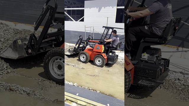 Щебенка, пример применения погрузчика АТ-350М! #стройка #excavator #пермь #shorts смотреть онлайн