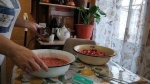 ПЕРВАЯ ЗАГОТОВКА🍓 ОТПРАВИЛАСЬ В МОРОЗИЛКУ...